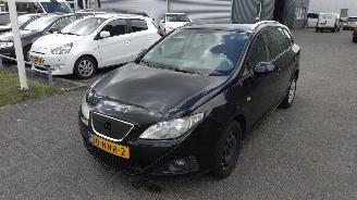Seat Ibiza 1.2 tdi gewwon rijdbaar picture 3