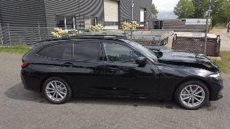 BMW 3-serie 330 I X-drive Automaat 21.000 km Nap! Zeer netjes Rijdbaar picture 13