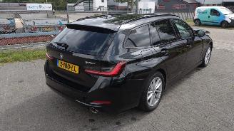 BMW 3-serie 330 I X-drive Automaat 21.000 km Nap! Zeer netjes Rijdbaar picture 12
