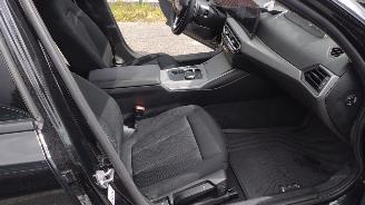 BMW 3-serie 330 I X-drive Automaat 21.000 km Nap! Zeer netjes Rijdbaar picture 23