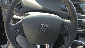 Renault Mégane Scénic 1.6 dci Bose Panodak Clima Mooie Luxe auto! picture 18