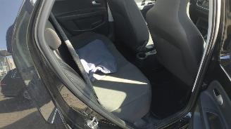 Volkswagen Up! 1.0 81000 km mooie lichte schade nette auto!! picture 19