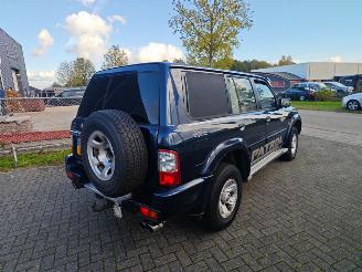 Nissan Patrol 3.0 lang automaat zeer nette auto geen schade picture 3