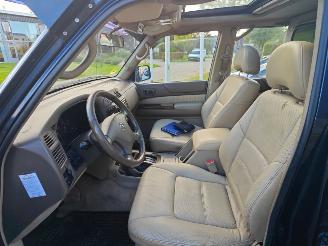 Nissan Patrol 3.0 lang automaat zeer nette auto geen schade picture 7