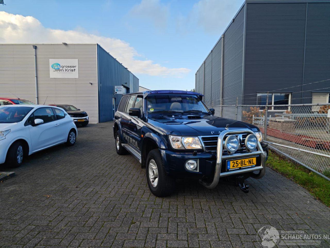 Nissan Patrol 3.0 lang automaat zeer nette auto geen schade