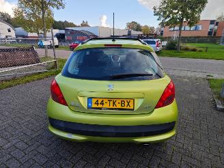 Peugeot 207 luxe auto met recente apk geen schade picture 5