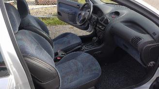 Peugeot 206 1.4 automaat airco 100.000 kilometer! picture 15