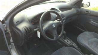 Peugeot 206 1.4 automaat airco 100.000 kilometer! picture 7