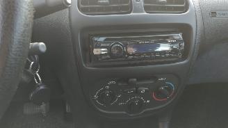 Peugeot 206 1.4 automaat airco 100.000 kilometer! picture 11