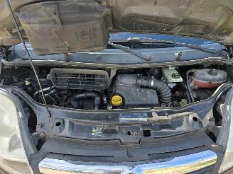 Opel Vivaro 2.0 CDTI picture 14