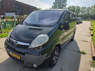 Opel Vivaro 2.0 CDTI picture 2