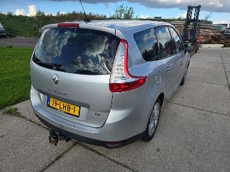 Renault Grand-scenic  picture 5