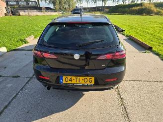 Alfa Romeo 159  picture 5