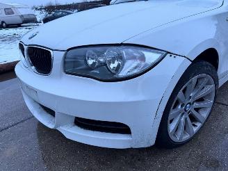 BMW 1-serie e87 Rechtsgestuurd picture 11