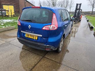 Renault Scenic  picture 6