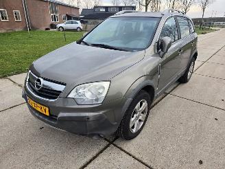 Opel Antara  picture 2