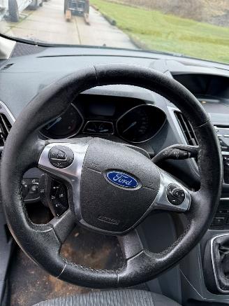 Ford Grand C-Max 1.0 Ti-VCT EcoBoost picture 9