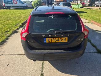 Volvo V-60  picture 5