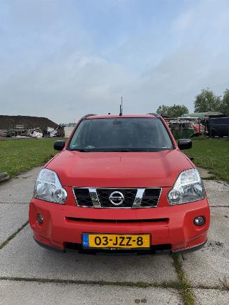 Nissan X-Trail 2.0 XE,SE,LE picture 3