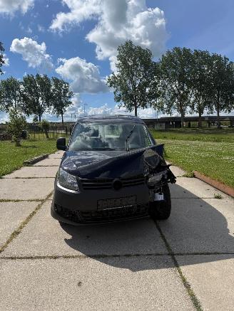 uszkodzony samochody ciężarowe Volkswagen Caddy 1.6 TDI met AIRCO 2012/1