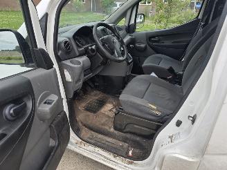 Nissan NV 200 (m20m) met airco picture 10