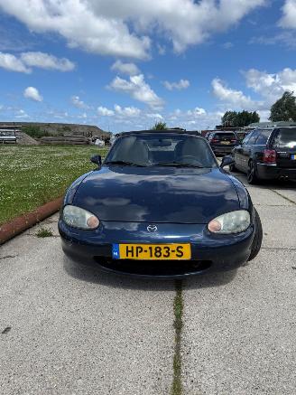 škoda osobní automobily Mazda MX-5 1.6 Cabrio 1999/9