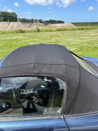 Mazda MX-5 1.6 Cabrio picture 7