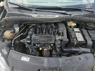 Peugeot 208 1.2vti picture 8