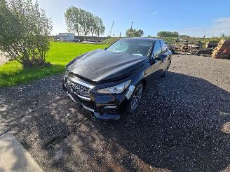 Infiniti Q50  picture 2