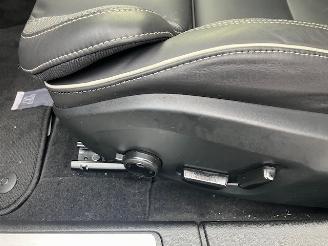 Volvo V-60 CROSS AWD 2.0B5 260 PK AUTOMAAT picture 12