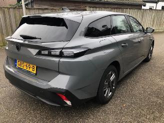 Peugeot 308 1.2 T 131 PK AUTOMAAT 2024 picture 2