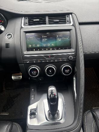 Jaguar E-Pace R-SPORT P250 PK AWD PANORAMA VOLL picture 25