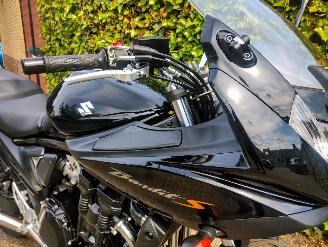 Suzuki Bandit 650 GSF 650 SA met ABS picture 3