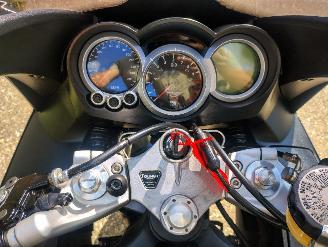 Triumph Sprint ST 1050 picture 16