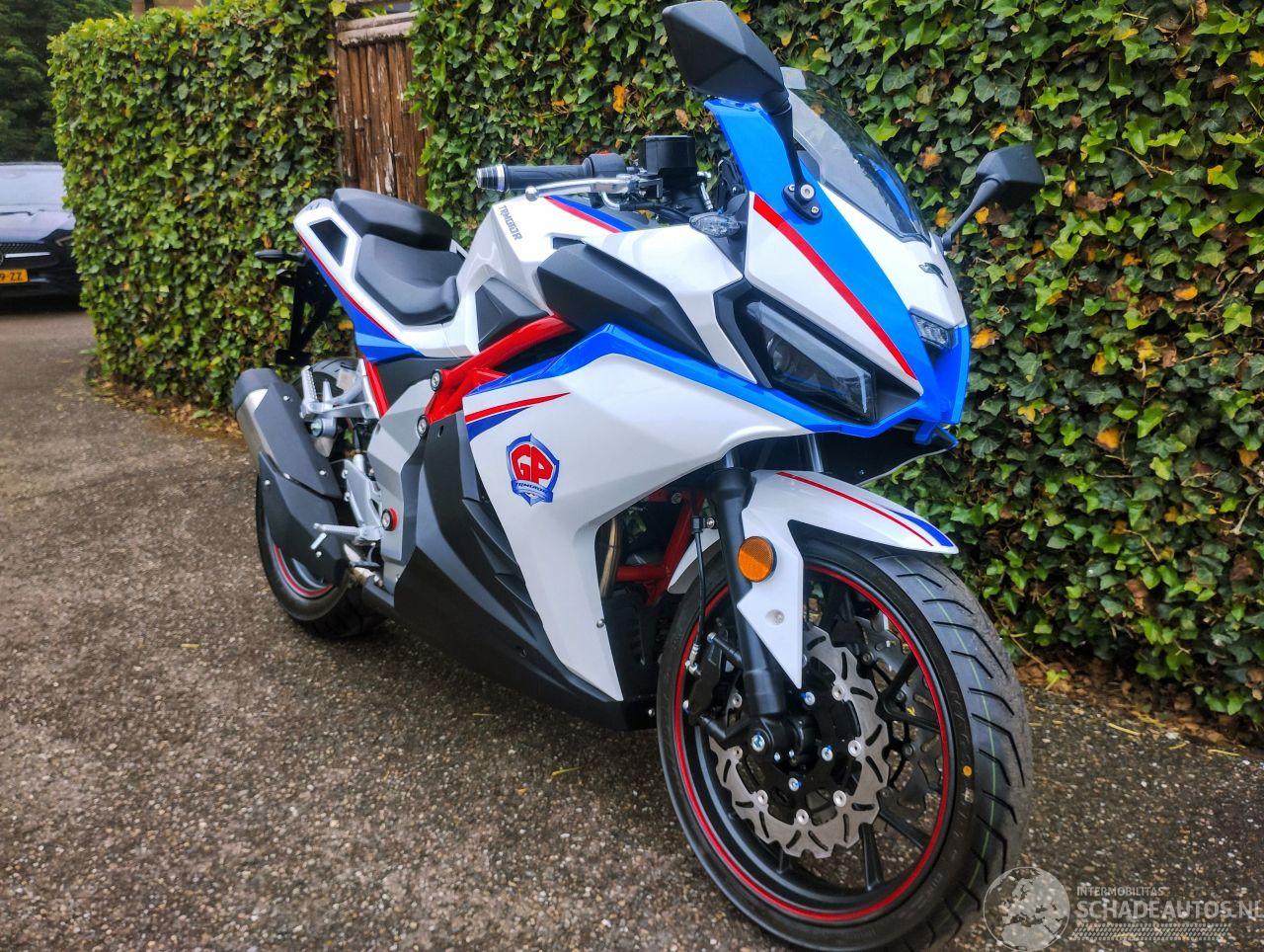 CFMoto  TR MOTOR GP1