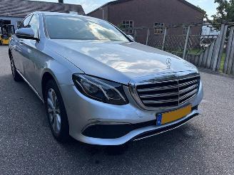 Mercedes E-klasse FINAL PRICE 200 CDI AUTOMAAT ZILVER EXE NAP LEER picture 12