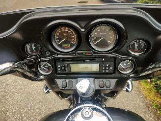 Harley-Davidson  FLHT Electra Glide picture 17