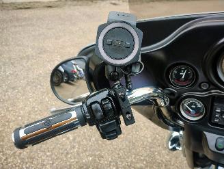 Harley-Davidson  FLHT Electra Glide picture 18