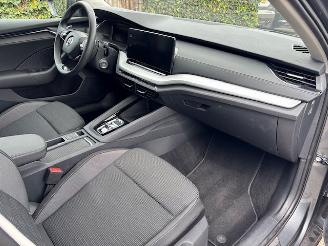 Skoda Octavia 1.0 HYBRIDE AUTOMAAT 10800 KM !!!! picture 9