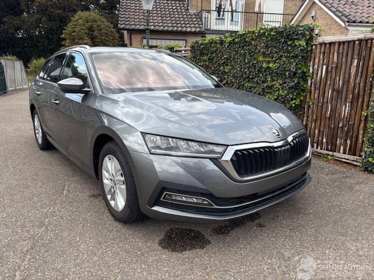 Skoda Octavia 1.0 HYBRIDE AUTOMAAT 10800 KM !!!!