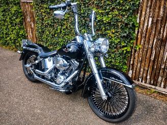 Harley-Davidson  FLSTNI Softail Deluxe Special picture 2