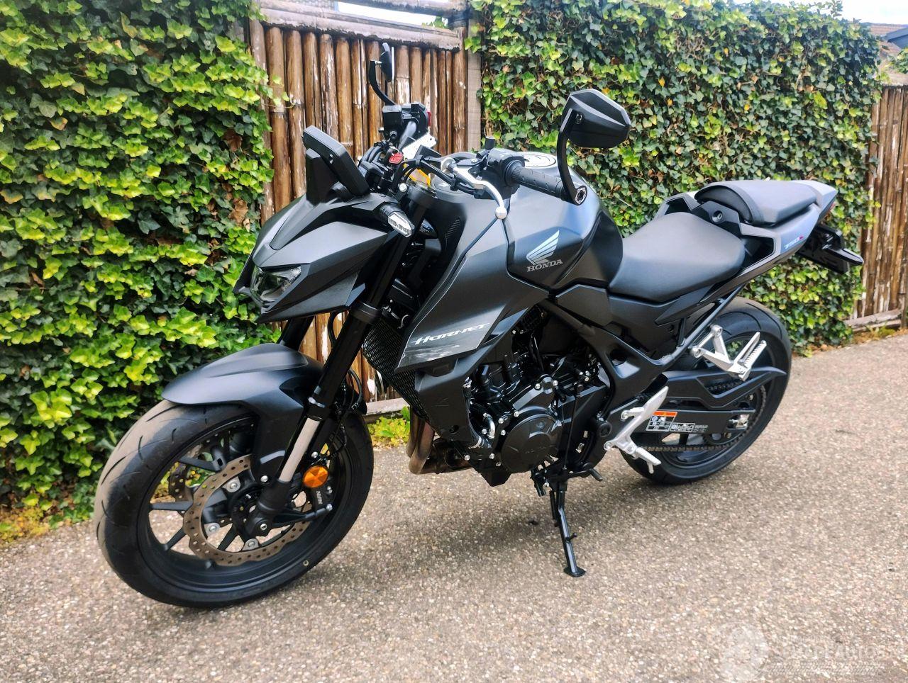 Honda CB 750 HORNET ARROW Matte Black Metallic