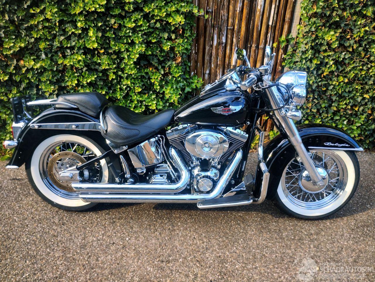 Harley-Davidson  Softail Deluxe FLSN