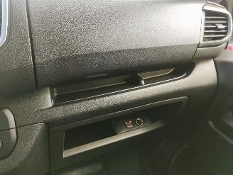 Peugeot Expert 1.5 BlueHDI 120 S&S L2 picture 15