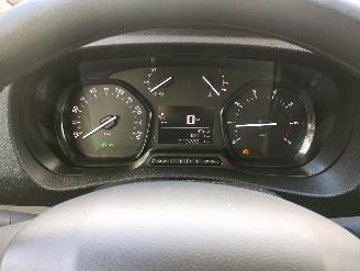 Peugeot Expert 1.5 BlueHDI 120 S&S L2 picture 11