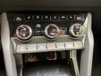 Skoda Karoq 1.5 TSI ACT Business Edition Plus picture 10