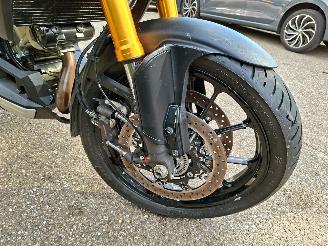 Suzuki DL 1000 V-storm ABS picture 10