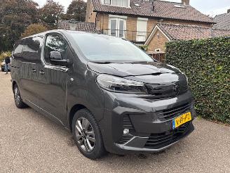 Schade bestelwagen Peugeot Expert AUTOMAAT NEW MODEL 2.0 HDi 180 PK S&S LANG 2024/9