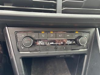 Volkswagen Polo 2.0 GTI DSG AUTOMAAT PANORAMA LEER VOLL picture 21