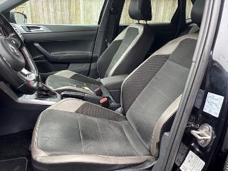 Volkswagen Polo 2.0 GTI DSG AUTOMAAT PANORAMA LEER VOLL picture 15